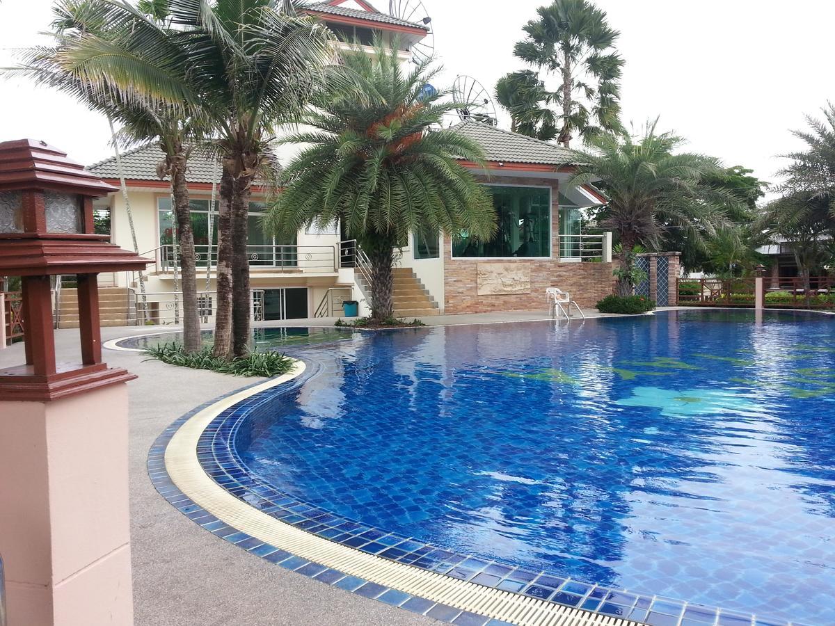 Villa - Baan Dusit Pattaya Ban Nong Hin  Bagian luar foto