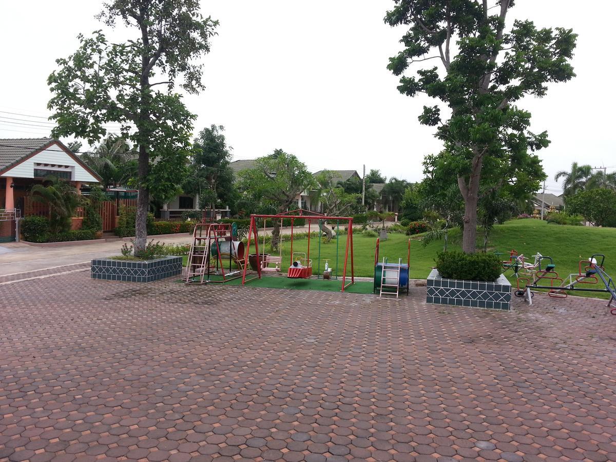 Villa - Baan Dusit Pattaya Ban Nong Hin  Bagian luar foto